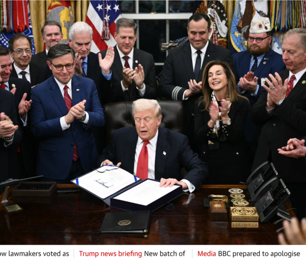 트럼프, 미국 역사상 가장 최장 '셧다운' 종식 예산안 서명 /영국 가디언지 갈무리