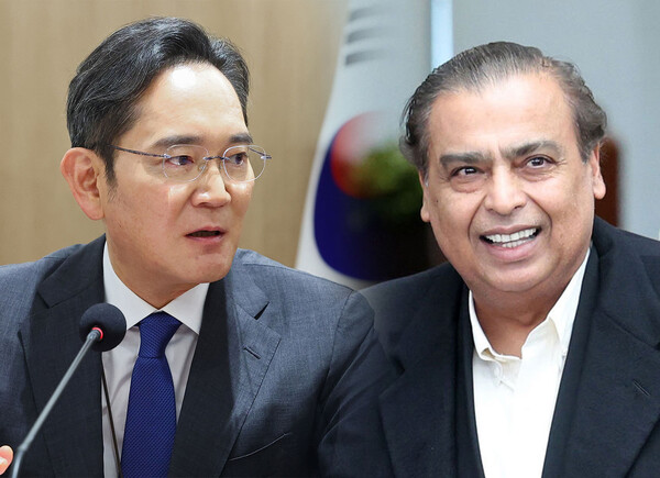 (왼쪽부터) 삼성 이재용 회장과 무케시 암바니 인도 릴라이언스 그룹 회장 /사진=뉴시스