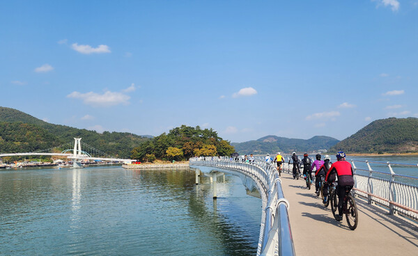 섬진강 자전거길 ⓒ광양시 (포인트경제)