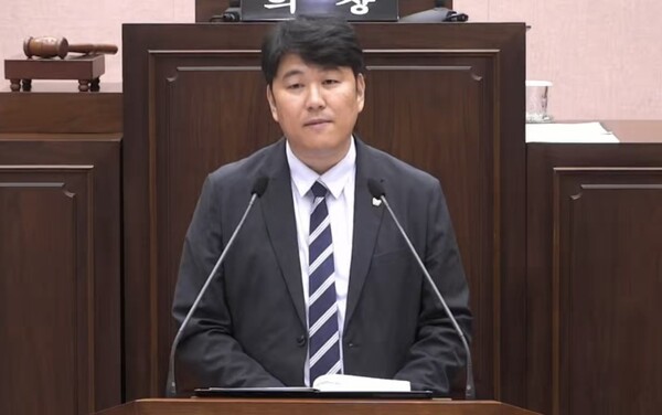 김정용 강서구의원 "스쳐가는 관광 그만···둔치도, 체류형 테마파크...